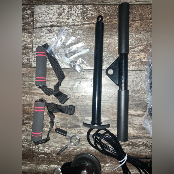 Cable Machine Attachments - Picture 4 of 5